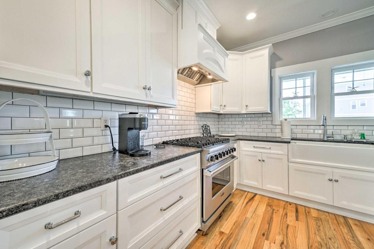 Bright Coastal Abode With Porch And Beach Access! Carolina Beach Ngoại thất bức ảnh